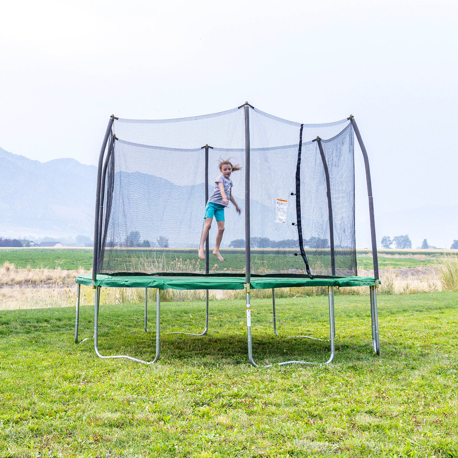 12' Round Trampoline - Image 9